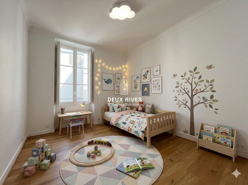 Appartement - 112 m² - 4 pièces