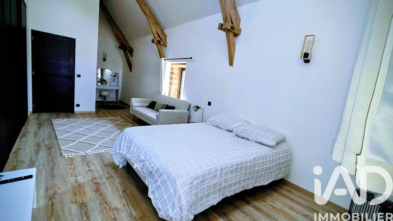 Maison de maîtres - 265 m² - 8 pièces