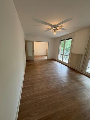 Appartement - 89 m² - 5 pièces