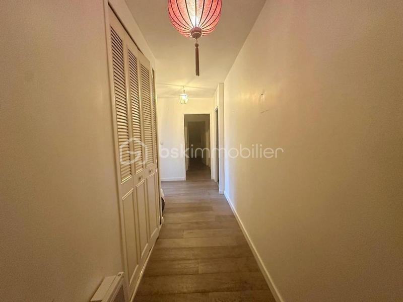Appartement - 86 m² - 4 pièces