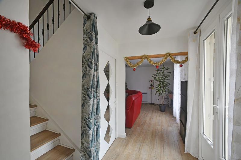 Maison - 140 m² - 5 pièces