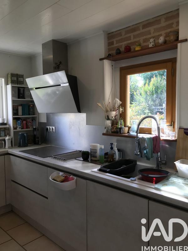 Maison - 220 m² - 8 pièces