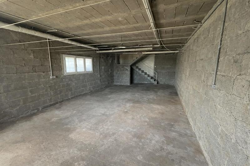 Maison - 181 m² - 7 pièces