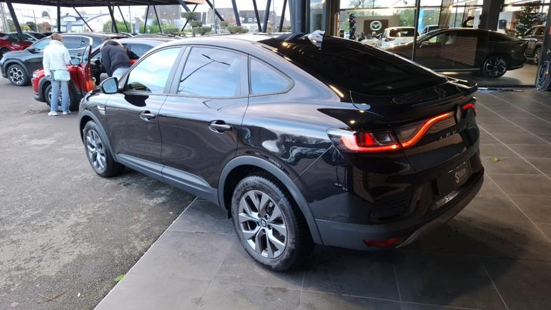 Renault Arkana Evolution mild hybrid 140 Edc -23