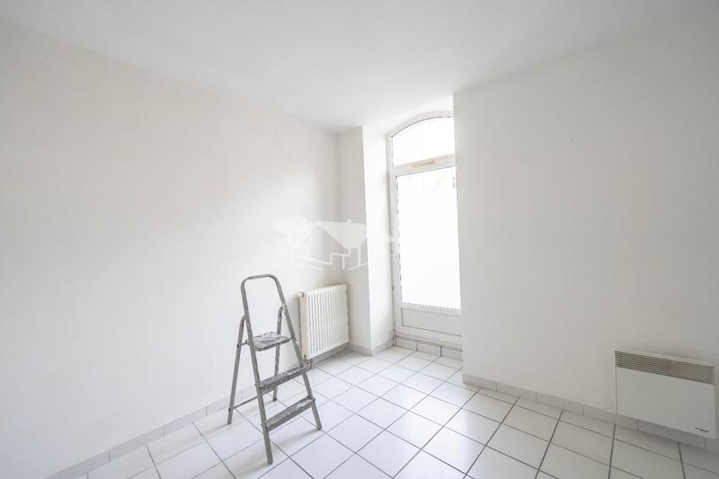 Maison - 285 m² - 11 pièces