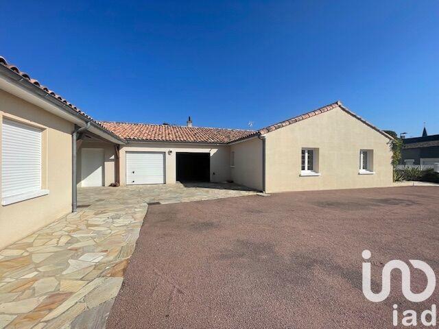 Maison - 231 m² - 8 pièces