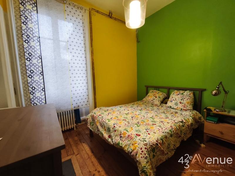 Appartement - 146 m² - 7 pièces