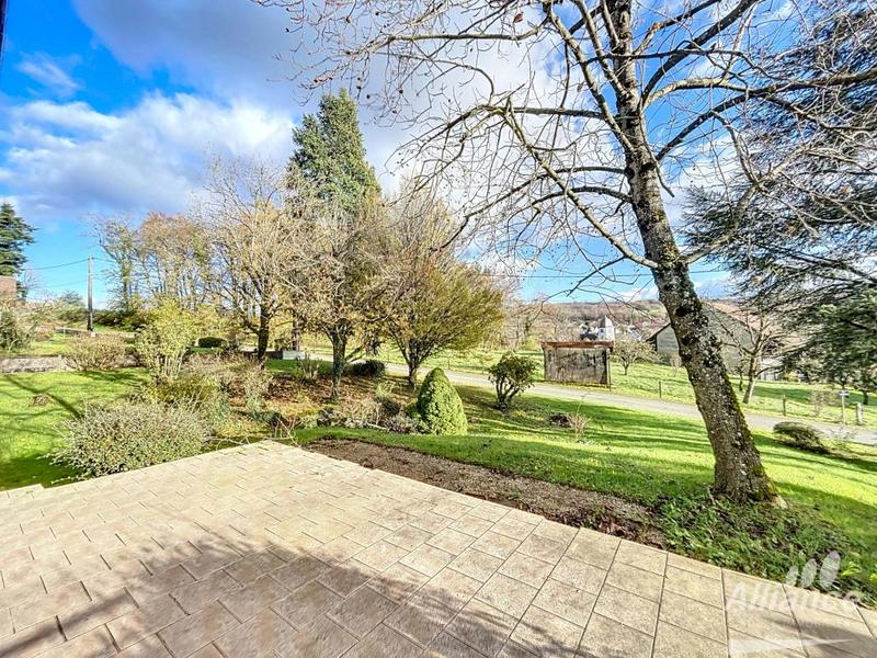 Maison - 143 m² - 7 pièces