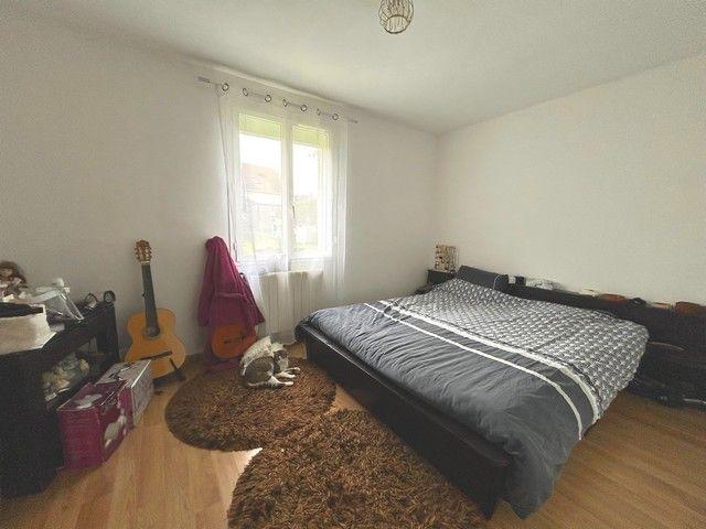 Maison - 102 m² - 5 pièces