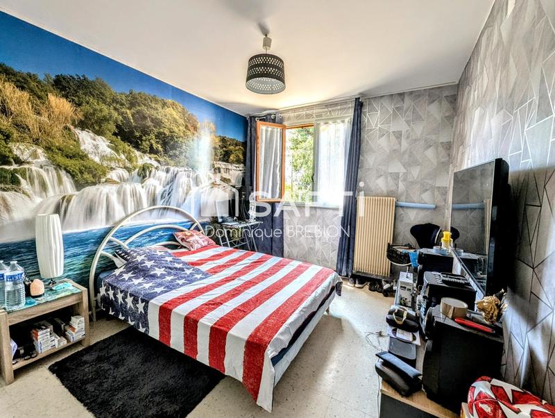 Maison - 94 m² - 5 pièces