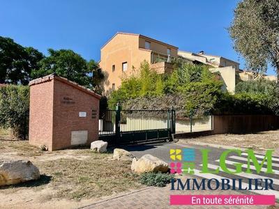 Appartement - 72 m² - 3 pièces