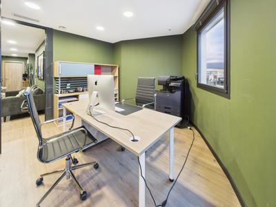 Bureau - 60 m²