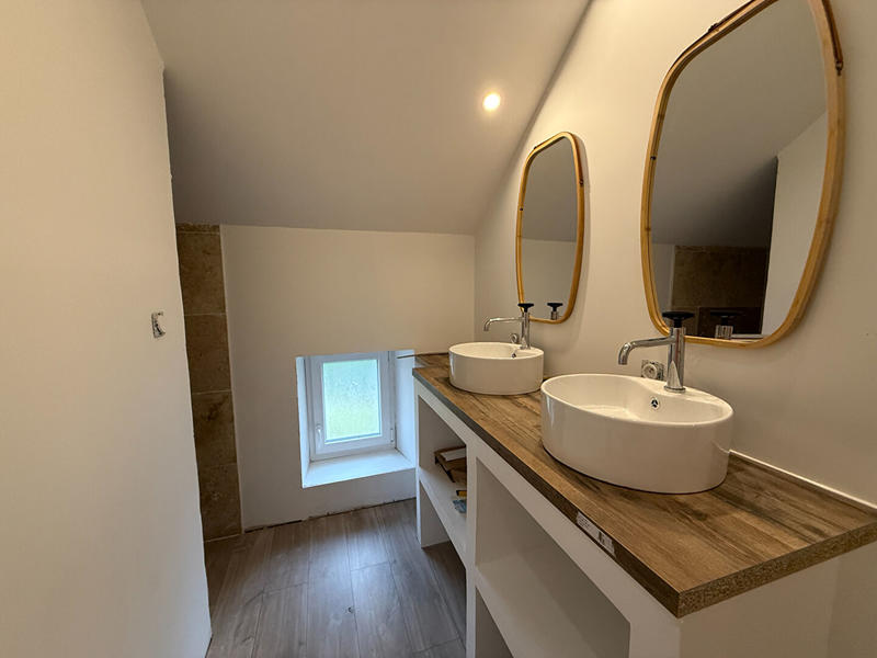 Maison - 172 m² - 7 pièces