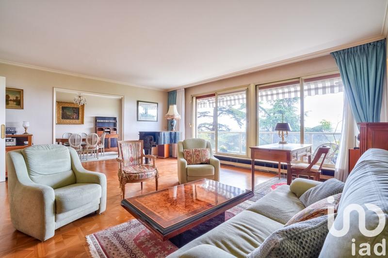 Appartement - 144 m² - 5 pièces