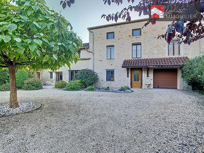 Maison - 190 m² - 6 pièces