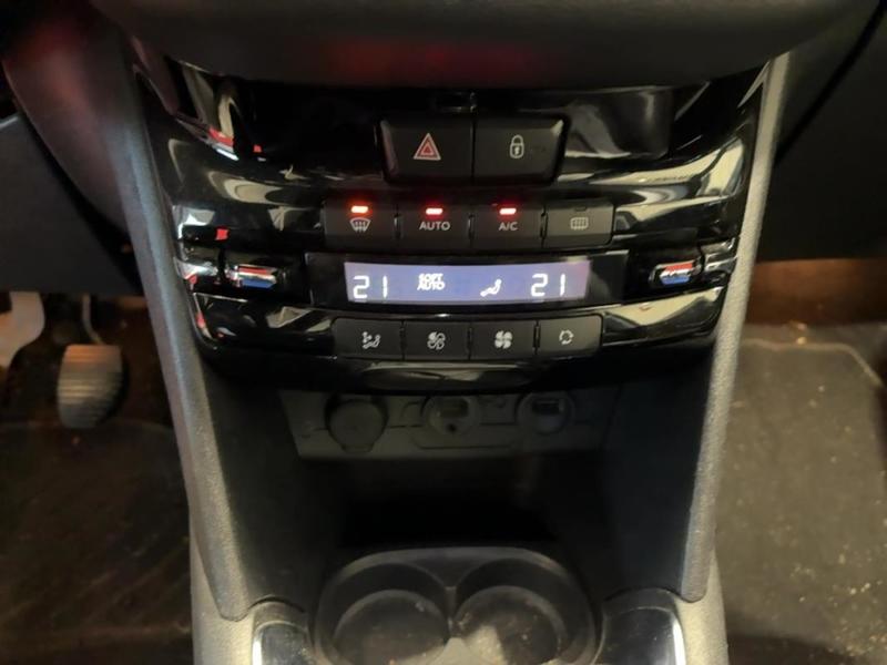 Peugeot 208 1.4 hdi 68ch fap bvm5pack