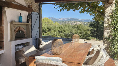 Maison - 150 m² - 5 pièces