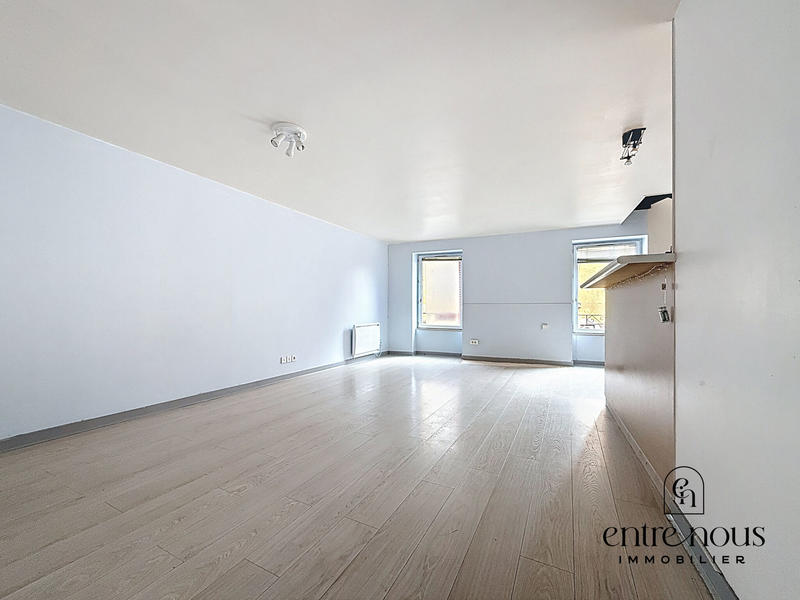 Immeuble - 153 m² - 5 pièces