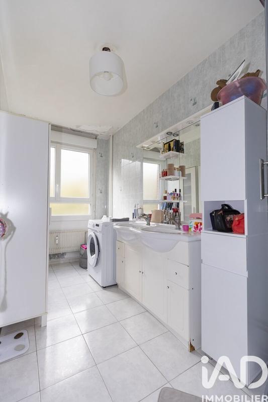 Appartement - 90 m² - 5 pièces