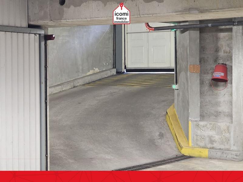 Studio - 30 m² - 1 pièce