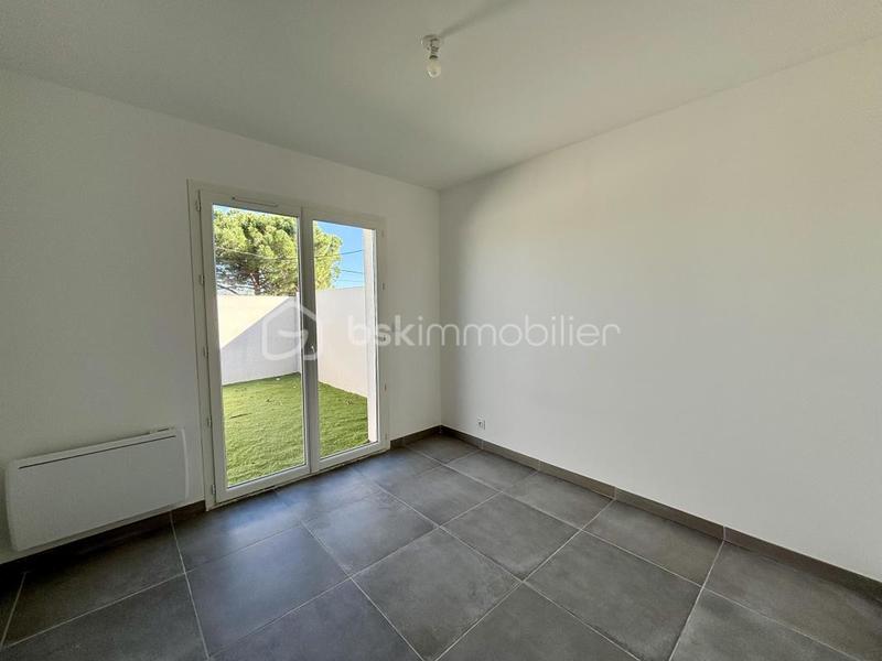 Villa - 80 m² - 4 pièces
