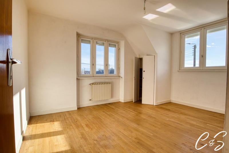 Maison ancienne - 155 m² - 7 pièces