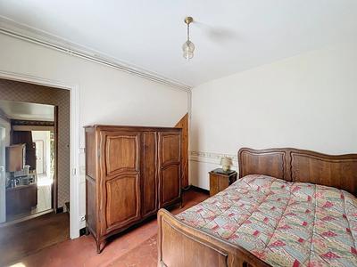 Maison - 170 m² - 9 pièces