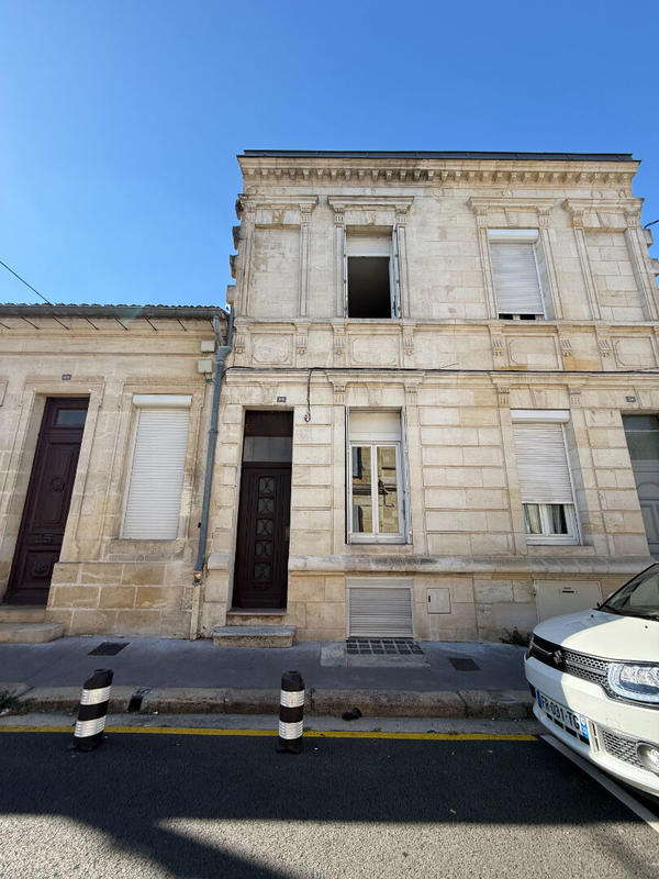 Maison - 95 m² - 5 pièces