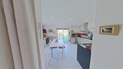 Maison - 106 m² - 4 pièces