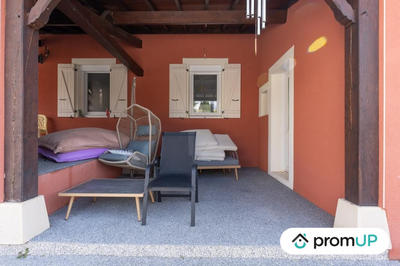 Maison - 220 m² - 6 pièces