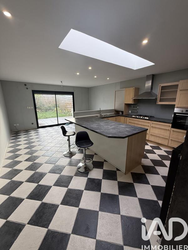 Maison de ville - 154 m² - 7 pièces