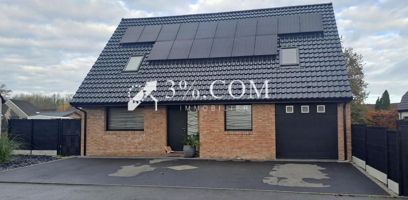 Maison - 145 m² - 8 pièces