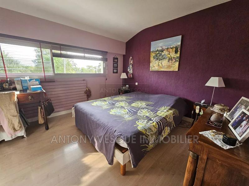 Maison - 180 m² - 6 pièces