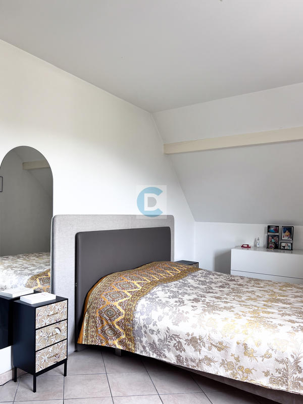 Maison - 137 m² - 5 pièces