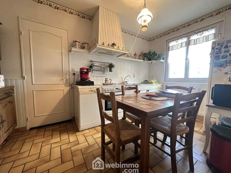 Maison - 100 m² - 4 pièces