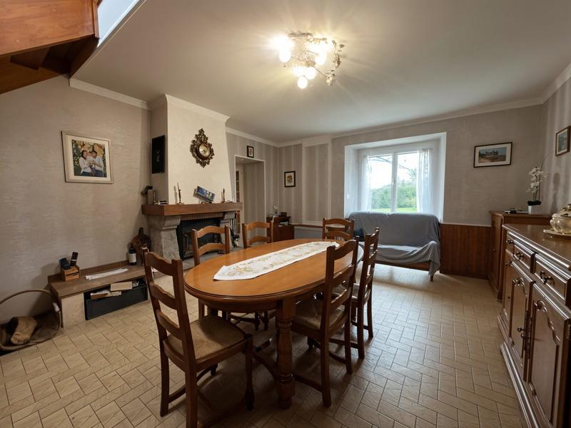 Maison - 80 m² - 4 pièces