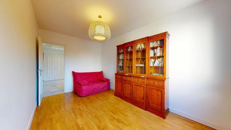 Appartement - 89 m² - 3 pièces