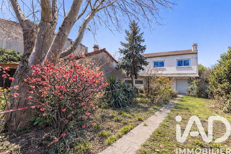 Maison - 144 m² - 4 pièces