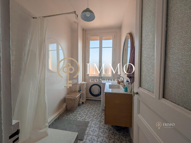 Appartement - 64 m² - 4 pièces