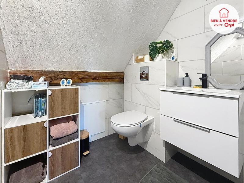 Maison en pierre - 210 m² - 7 pièces