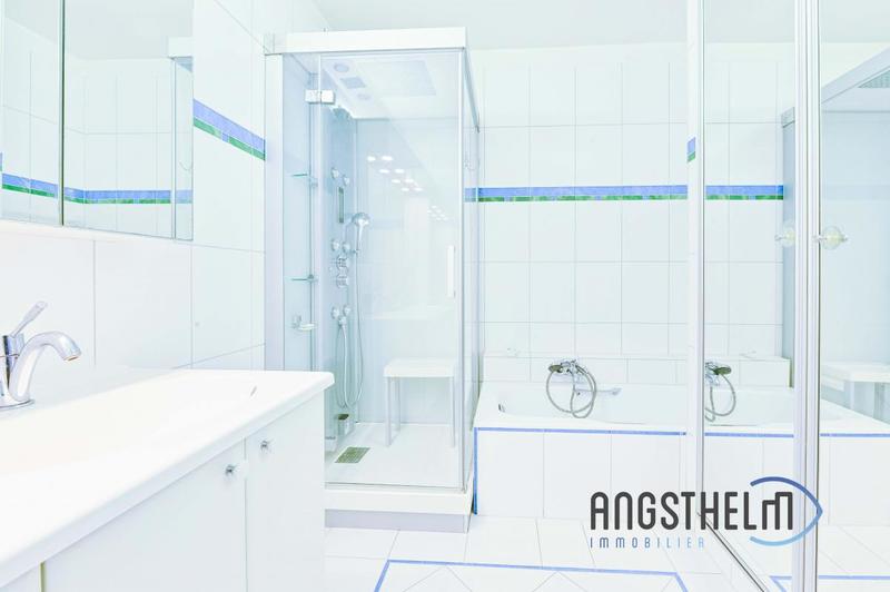 Appartement - 130 m² - 5 pièces