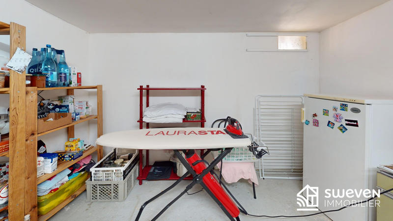 Villa - 185 m² - 9 pièces