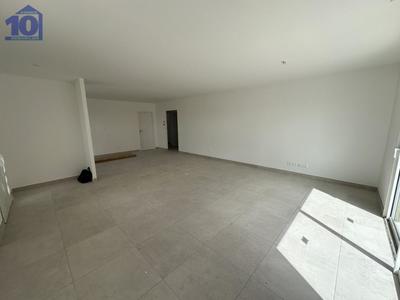 Maison - 97 m² - 4 pièces