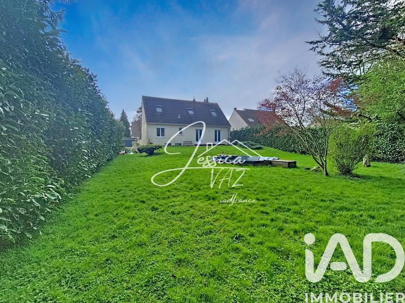 Maison - 126 m² - 8 pièces