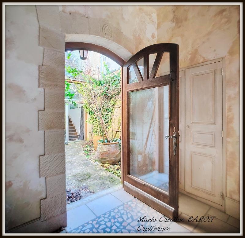 Maison - 171 m² - 7 pièces