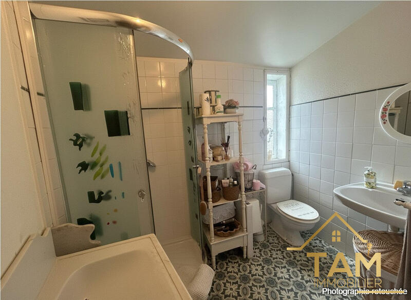 Maison - 90 m² - 4 pièces