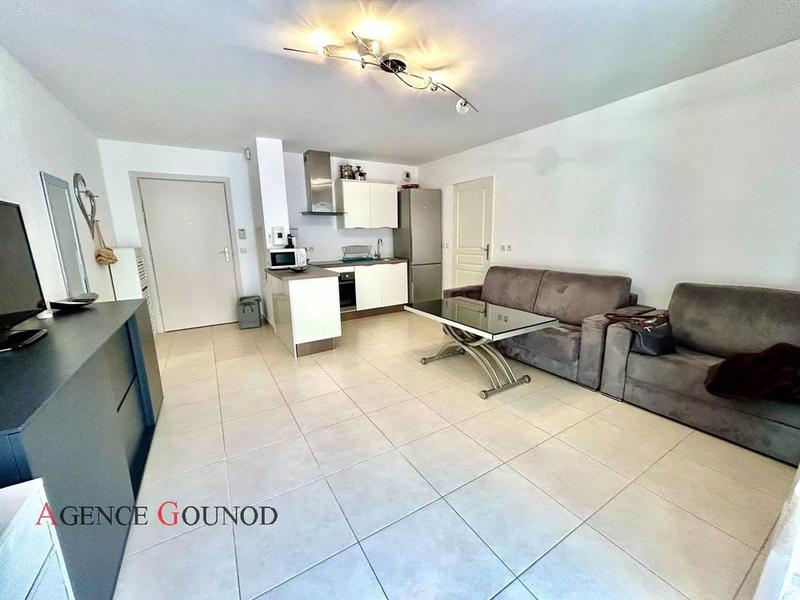 Appartement - 48 m² - 2 pièces