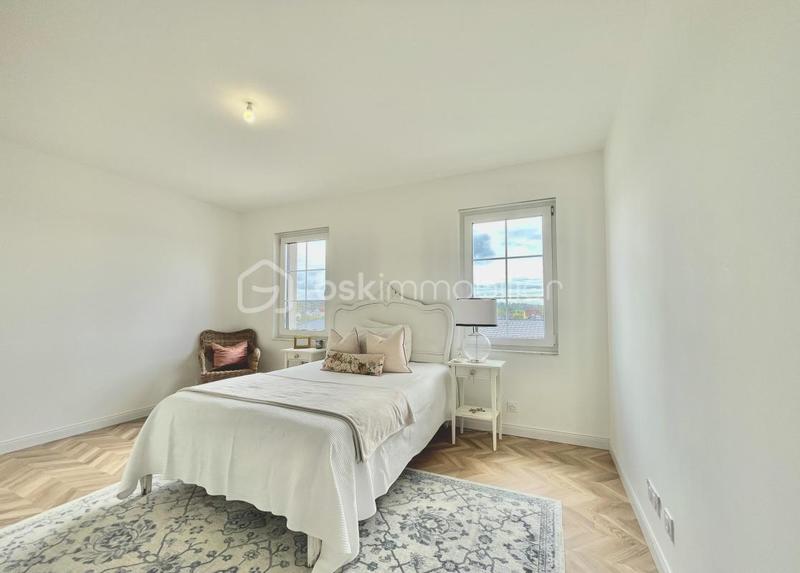 Maison - 145 m² - 6 pièces