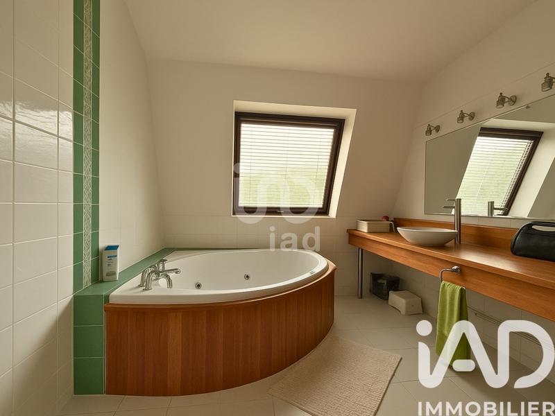 Maison - 136 m² - 6 pièces