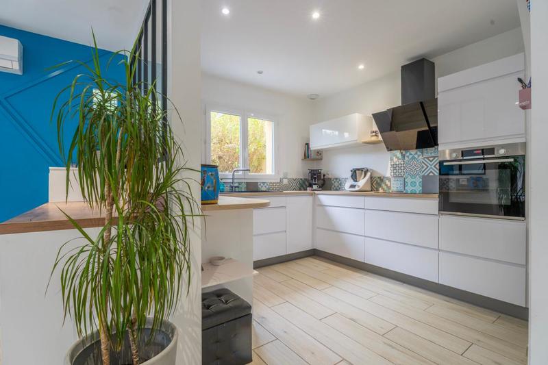 Maison - 104 m² - 5 pièces